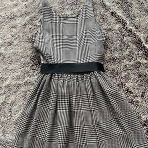 Polo Ralph Lauren Girls Dress size10 B&W plaid print, pre-owned, great condition